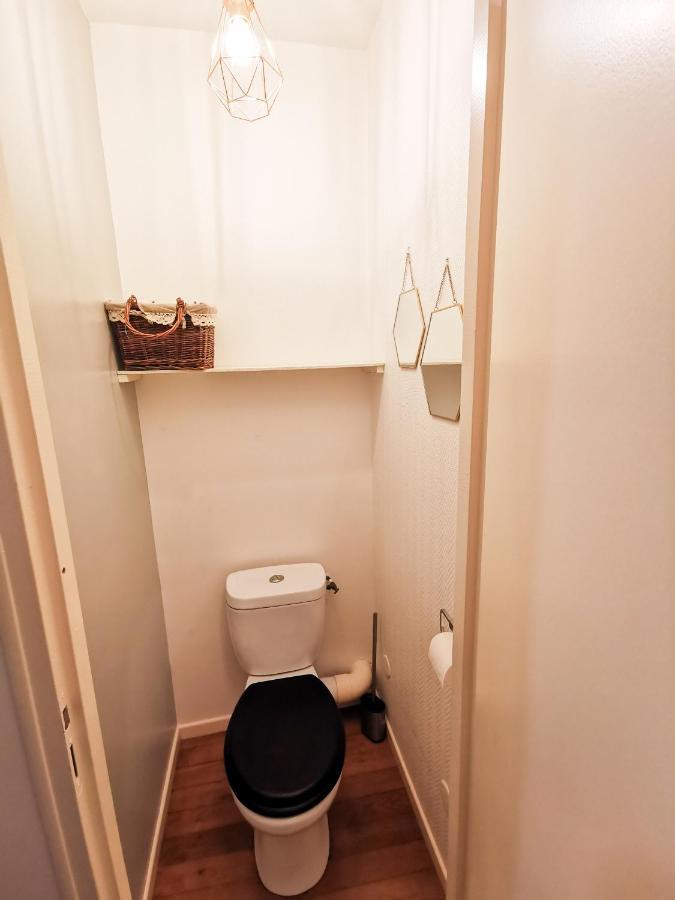 ブールジュLoft Atypique Au Calme Avec Cour Privativeアパートメント エクステリア 写真